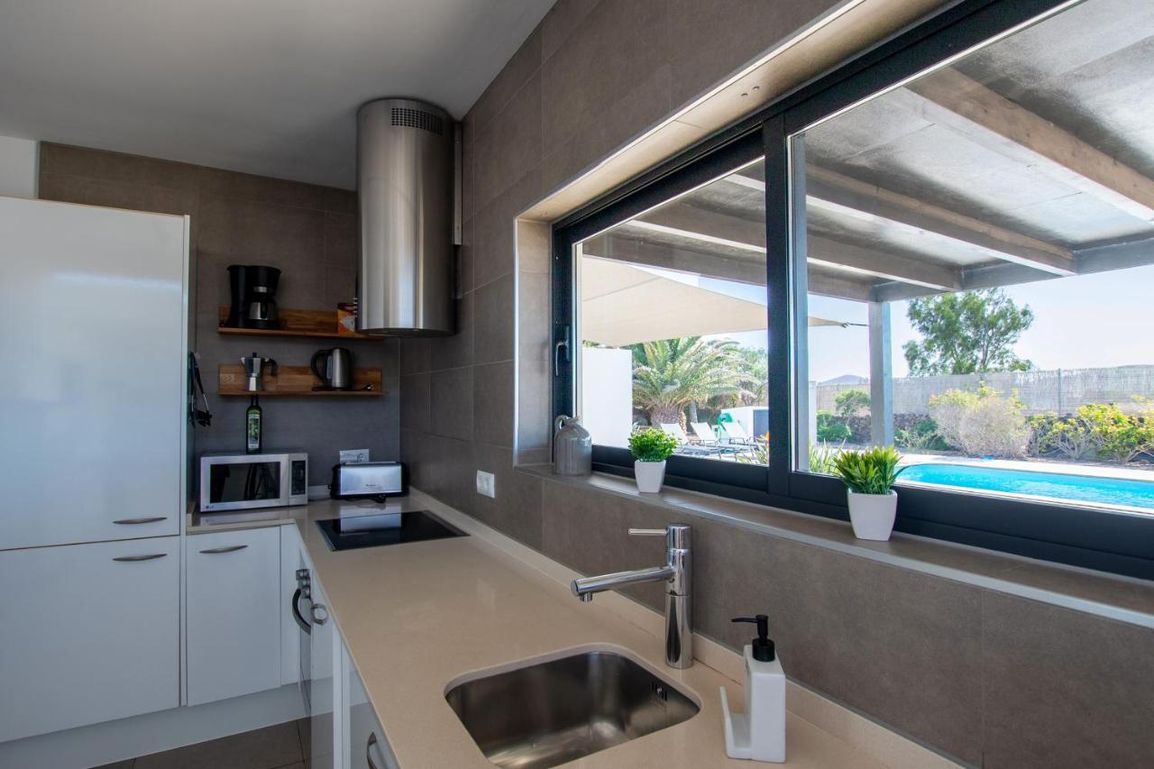 Heated & Shared Pool Villa Matriana 36A, North Shore Villas Lajares Ngoại thất bức ảnh